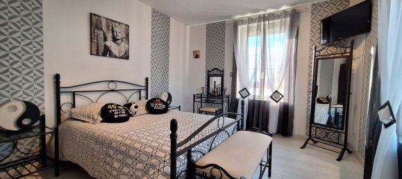 6 bedrooms House in Pont-du-Chateau, France No. 271703 15