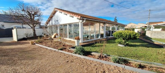 6 bedrooms House in Pont-du-Chateau, France No. 271703 3