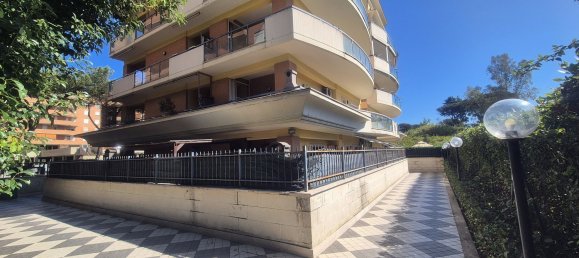 2 bedrooms Apartment in Pomezia, Italy No. 344371 2