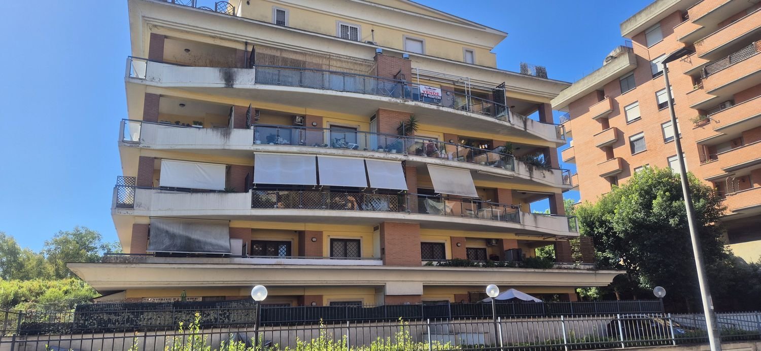 2 bedrooms Apartment in Pomezia, Italy No. 344371