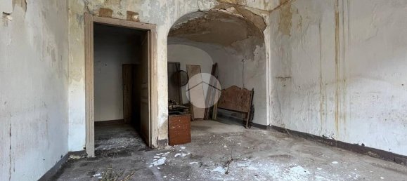 6-Zimmer Haus in Alcamo, Italy, Nr. 103611 8