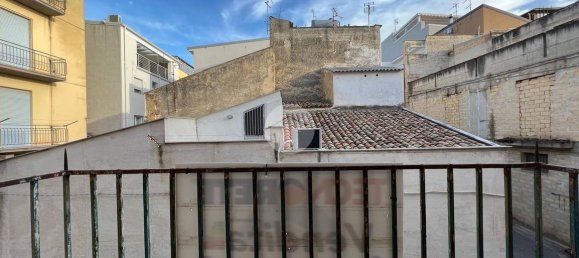 6-Zimmer Haus in Alcamo, Italy, Nr. 103611 5