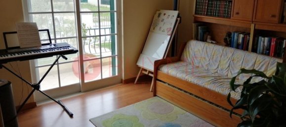 Villa de 3 dormitorios en Quarteira, Portugal No. 137275 3