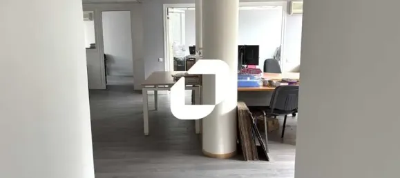 200m² Office in Lyon, France No. 302377 12