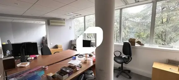 200m² Office in Lyon, France No. 302377 8