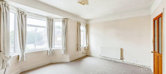 1 bedroom Maisonette in Crawley, United Kingdom No. 6301 15