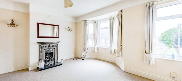 1 bedroom Maisonette in Crawley, United Kingdom No. 6301 17