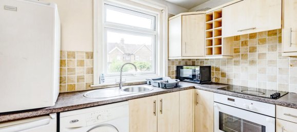 1 bedroom Maisonette in Crawley, United Kingdom No. 6301 10