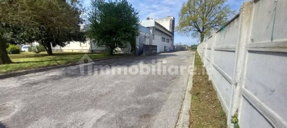 Склад с 5 комнатами в Спинея, Италия № 335128 2