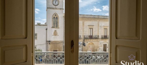 Edificio de 5 habitaciónes en Cutrofiano, Italy No. 237542 30