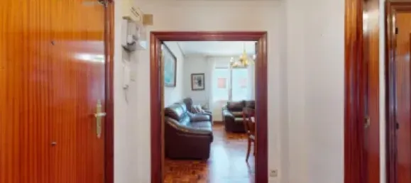 4 bedrooms Apartment in Basque Autonomous Community, Spain No. 145372 2