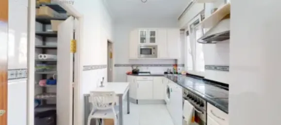 4 bedrooms Apartment in Basque Autonomous Community, Spain No. 145372 4