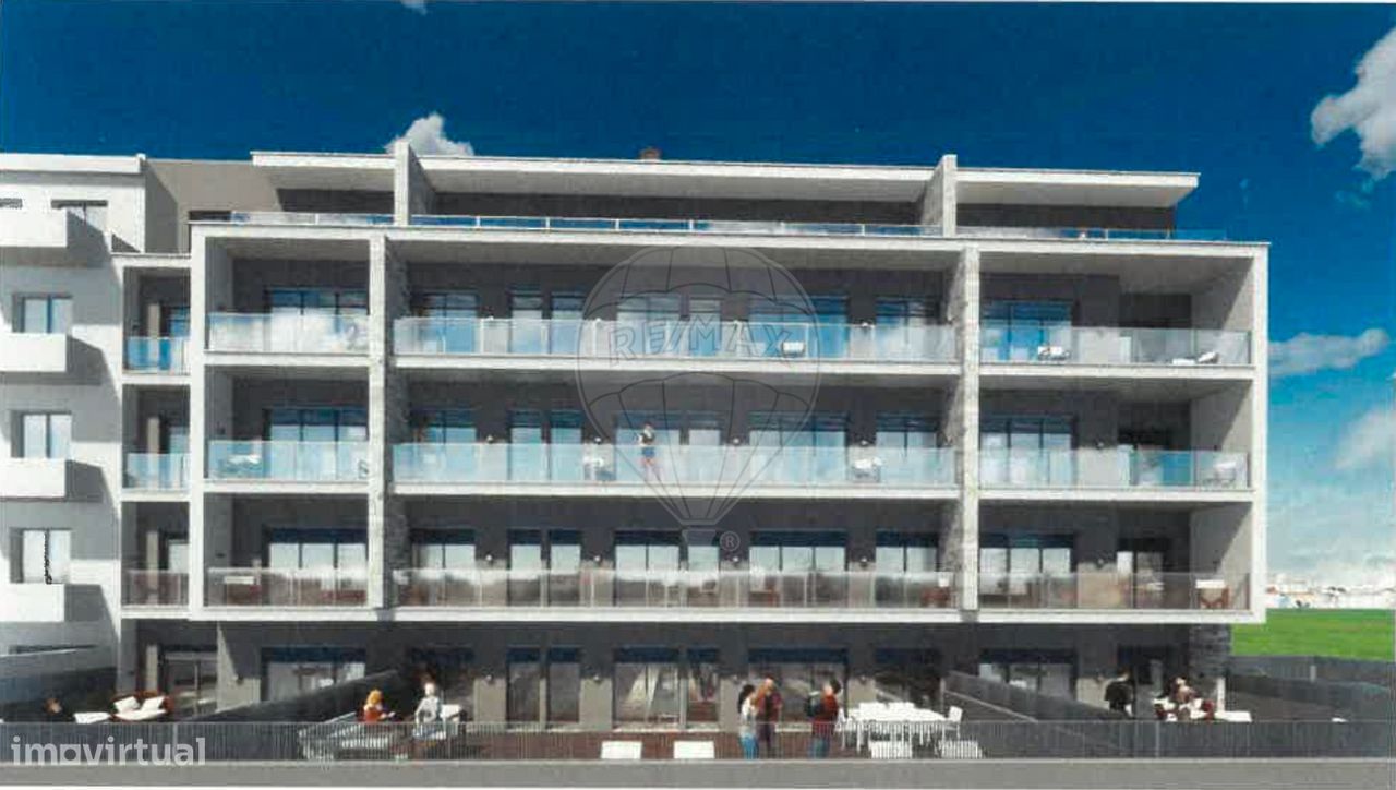 1790m² Land in Rio de Mouro, Portugal No. 75358