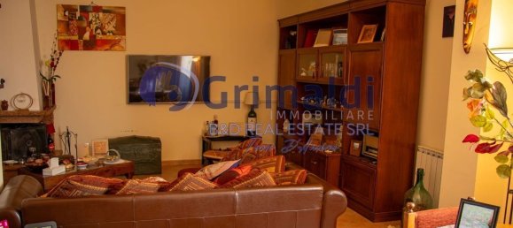 3 bedrooms Duplex in Bagheria, Italy No. 326435 6