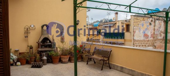 3 bedrooms Duplex in Bagheria, Italy No. 326435 10