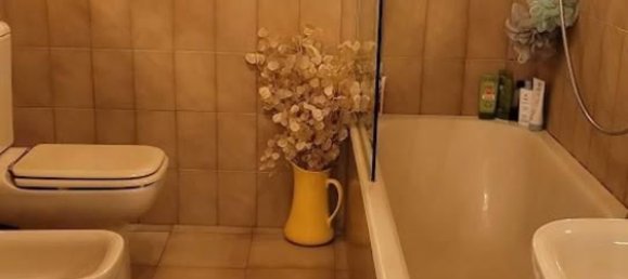 2غرفة شقة في Carrara, Italy رقم 64149 17