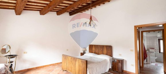 8 rooms House in Cupramontana, Italy No. 2917 17