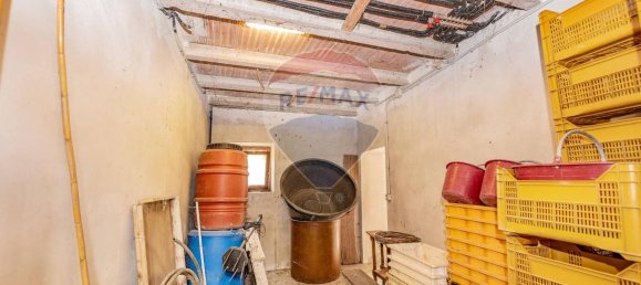 8 rooms House in Cupramontana, Italy No. 2917 22