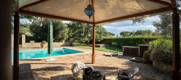 8 rooms House in Passignano sul Trasimeno, Italy No. 113601 13