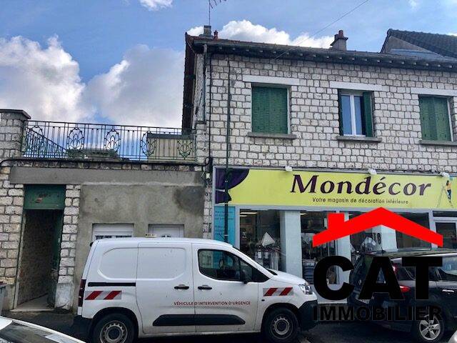 110m² Commercial property in Champagne-sur-Seine, France No. 143306