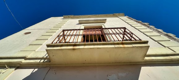 6 rooms House in Andrano, Italy No. 316553 5