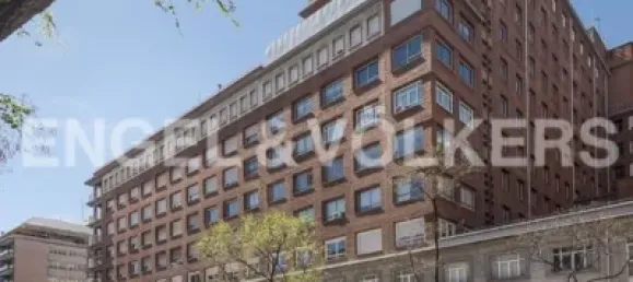 4 Schlafzimmer Wohnung in Madrid, Spain, Nr. 176767 6