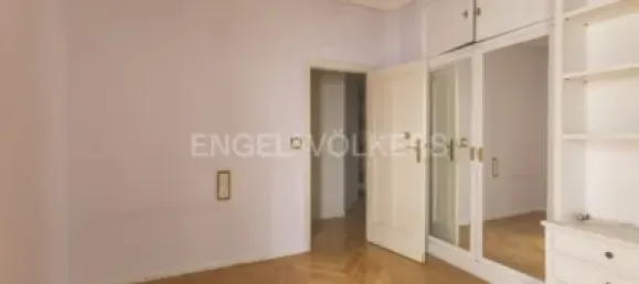 4 Schlafzimmer Wohnung in Madrid, Spain, Nr. 176767 3