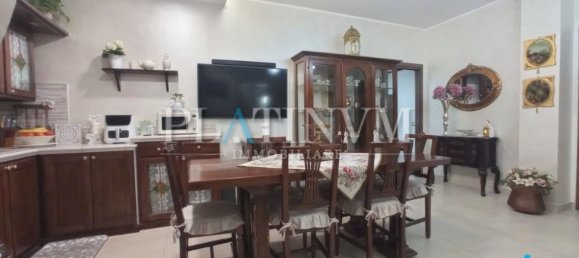 Квартира с 4 комнатами в Сан Джованни Ротондо, Италия № 16280 2