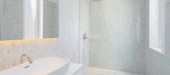 5 bedrooms Apartment in Lisbon, Portugal No. 58479 16