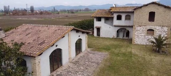 7-Zimmer Haus in Assisi, Italy, Nr. 5566 6