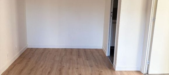 1 bedroom Apartment in Ivry-sur-Seine, France No. 162307 3