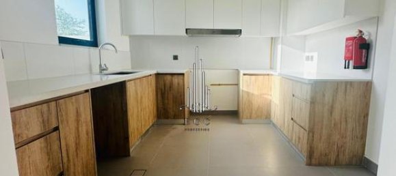 3 bedrooms Townhouse in Yas Island, UAE No. 56118 6