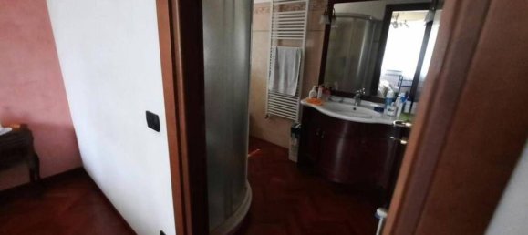 3 rooms Apartment in Vezzano Ligure, Italy No. 93841 9