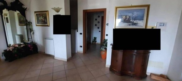 3 rooms Apartment in Vezzano Ligure, Italy No. 93841 3