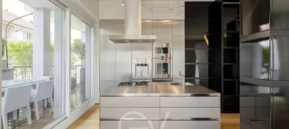 4 rooms Apartment in Milan, Italy No. 263940 25