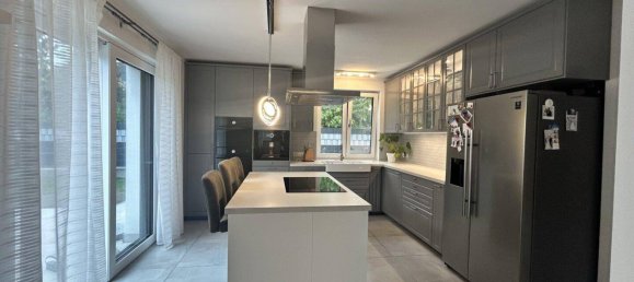 5 rooms House in Mannersdorf am Leithagebirge, Austria No. 205997 9