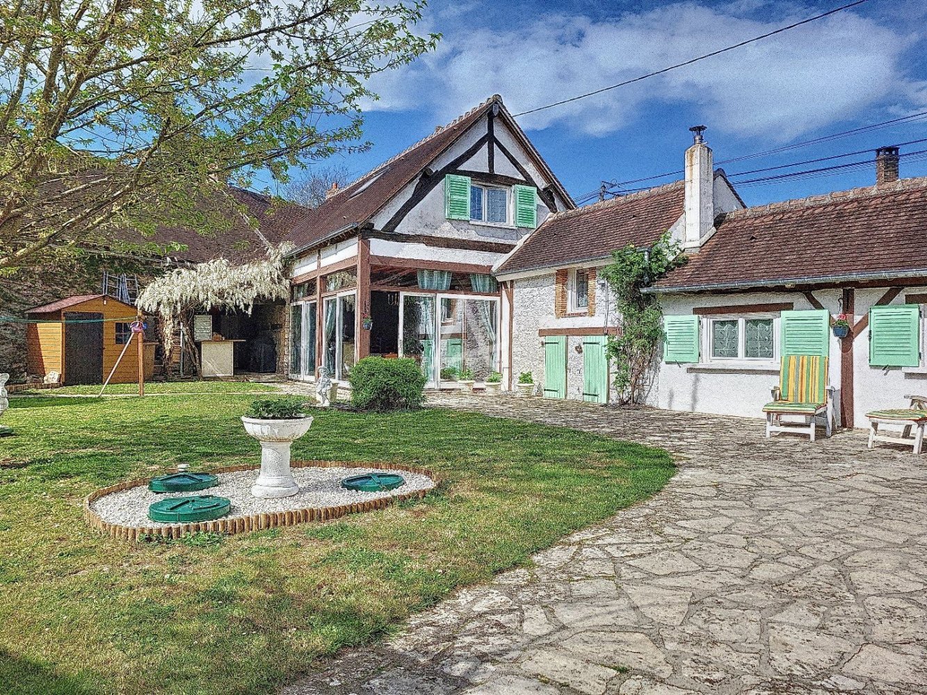 Casa de 3 dormitorios en Nargis, France No. 80316