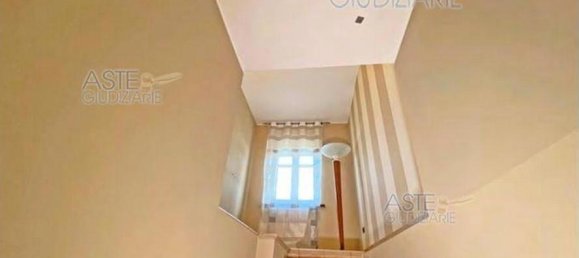 3 bedrooms House in Bra, Italy No. 351411 27