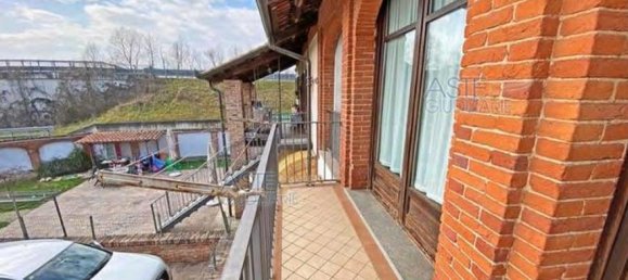 3 bedrooms House in Bra, Italy No. 351411 40