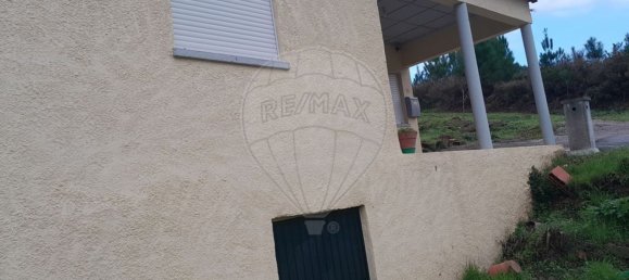 Casa de 3 dormitorios en Canas de Santa Maria, Portugal No. 19630 3