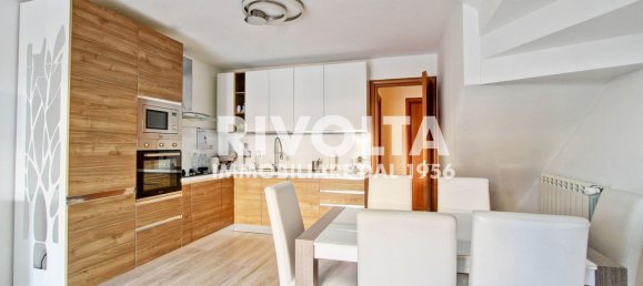 Casa de 4 divisões em Rome, Italy N.º 189586 3