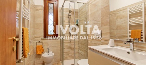 Casa de 4 divisões em Rome, Italy N.º 189586 11