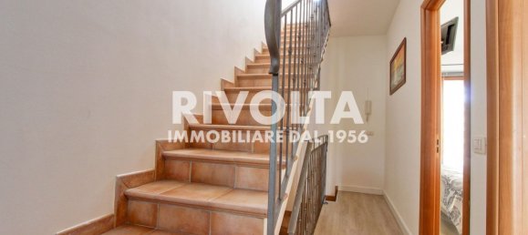 Casa de 4 divisões em Rome, Italy N.º 189586 6