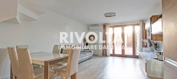 Casa de 4 divisões em Rome, Italy N.º 189586 2