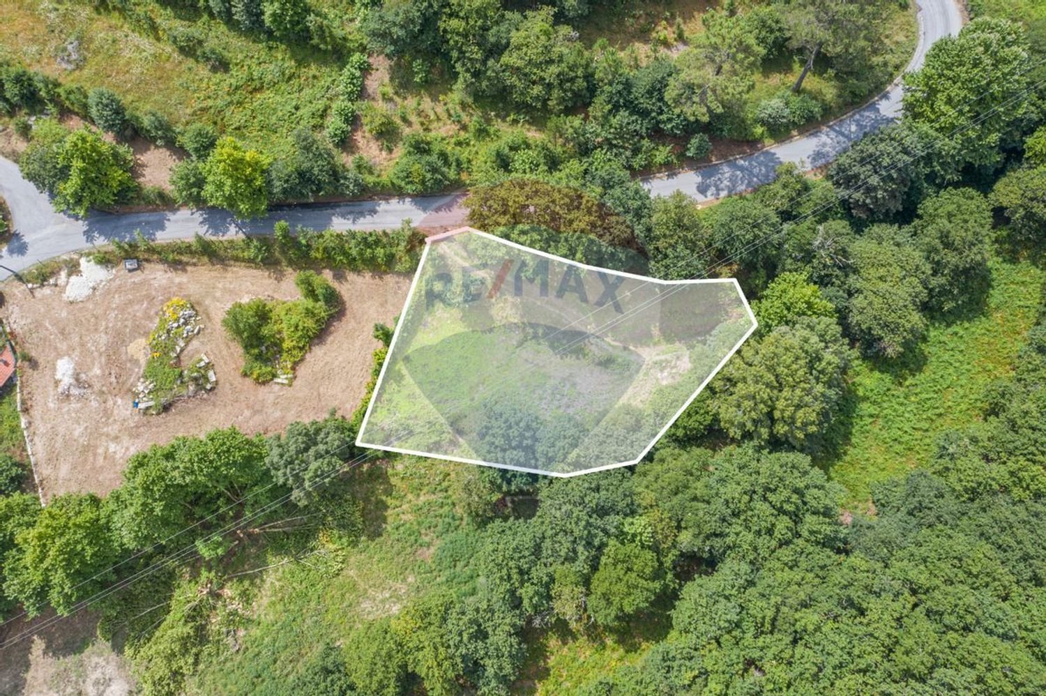 1120m² Land in Parada de Bouro, Portugal No. 40800