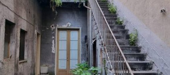 5 rooms House in Paternò, Italy No. 129929 2