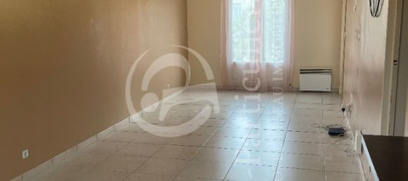 2 غرف نوم منزل في Vatan, France رقم 94557 19