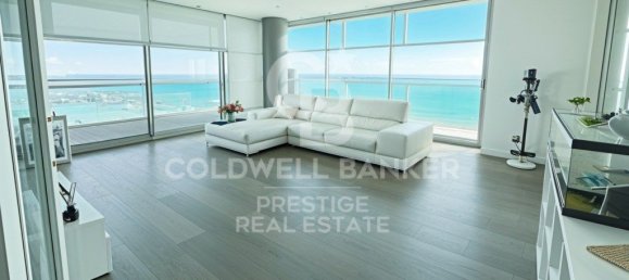 Apartamento de 3 dormitorios en Sant Martí, Spain No. 68852 3