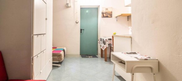 Studio in Bologna, Italy No. 26094 23