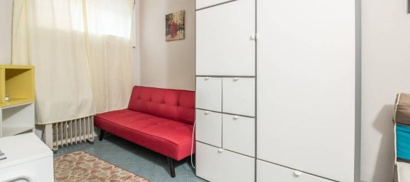 Studio in Bologna, Italy No. 26094 9